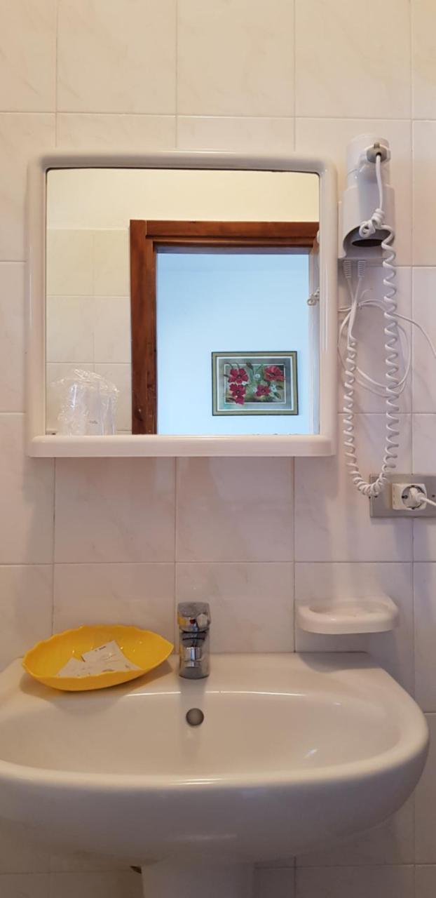 Bed and Breakfast San Carlo - Terrazzo Sul Mare Con Ristorante E Pizzeria Zambrone Zewnętrze zdjęcie